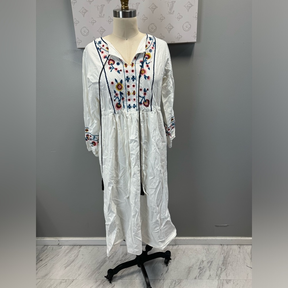 ShineFlow- white midi dress S e106-24